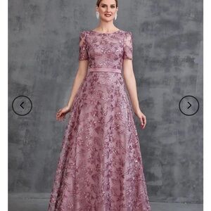 Elegant Mauve Embroidered Maxi Dress